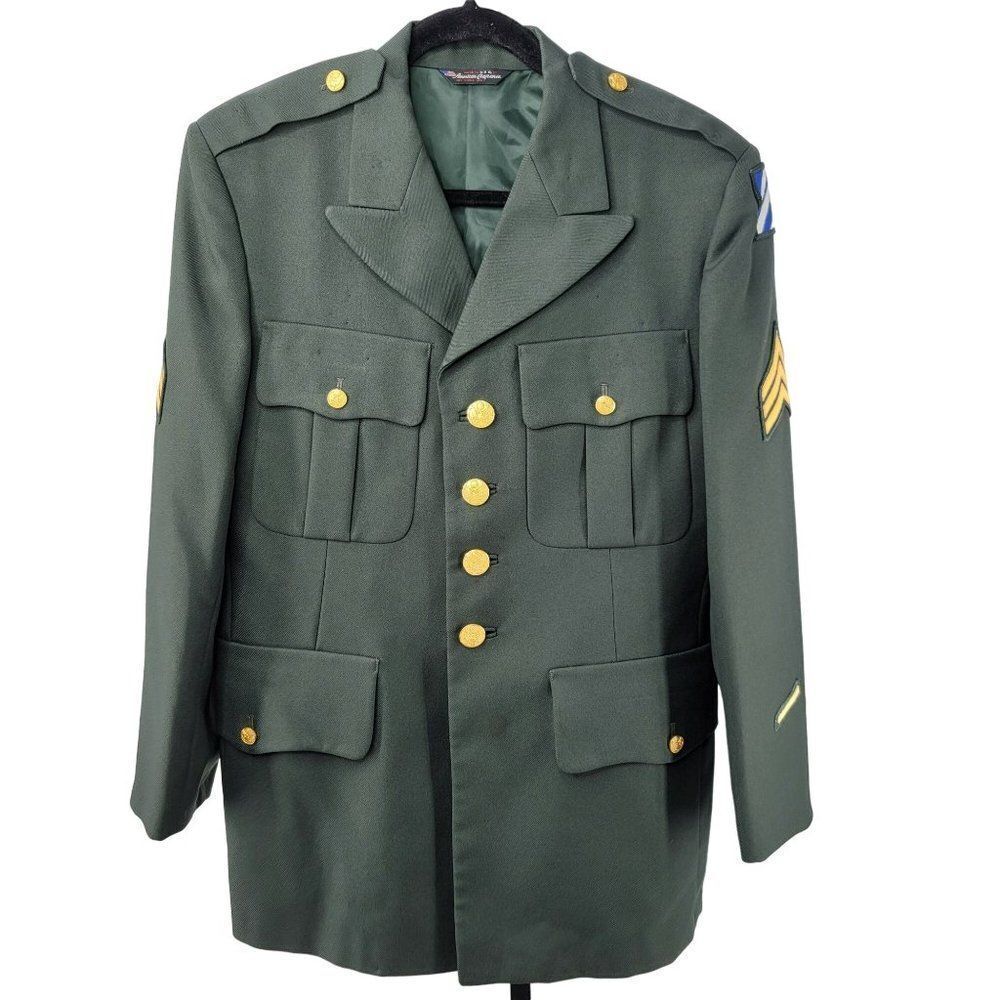 Men's Military Style Green Jacket
